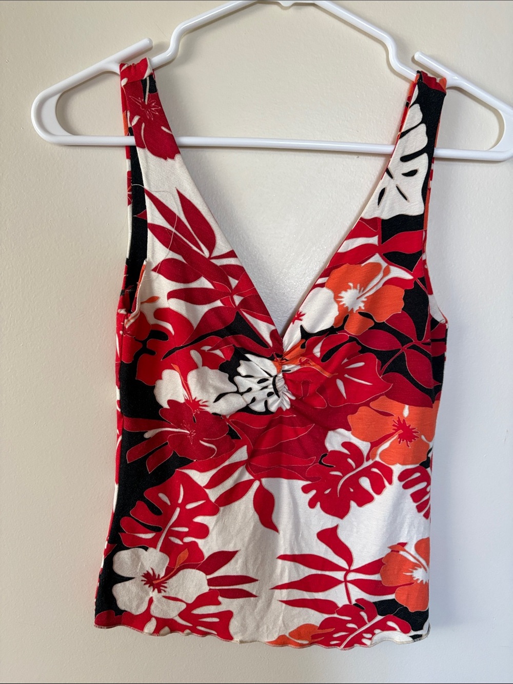 Floral V-Neck Camisole Tank Top - Red, White & Black